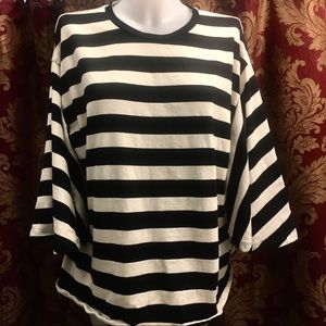 XXL Black & White Striped Shirt